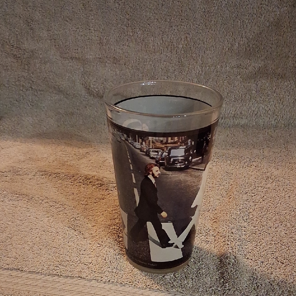The Beatles Black and White Abbey Road Glass